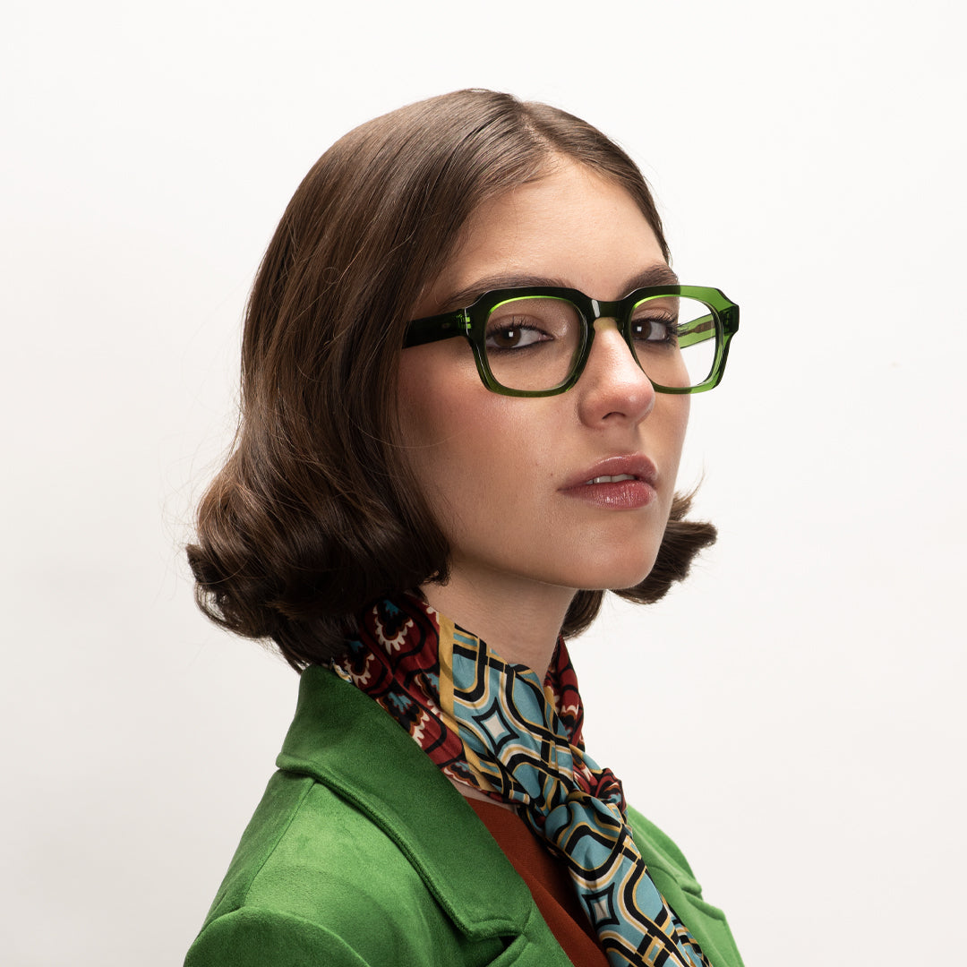 lentes-oftálmicos-revolucion-color-azul-eléctrico