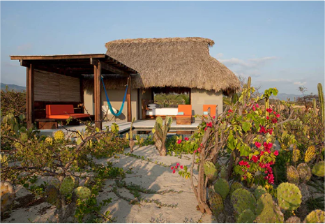 HOTEL ESCONDIDO